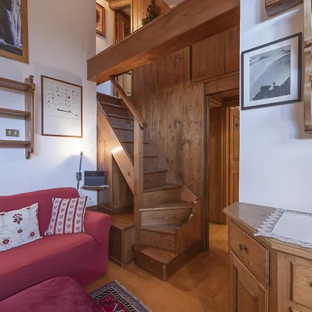 Casa Maia 2, In Centro A Cortina D Ampezzo 아파트 *